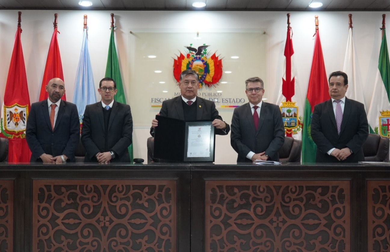 Fiscalía recibe certificación ISO 27001 por el resguardo de la información que maneja
