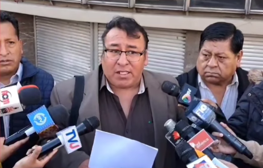 Federación Chuquiago Marka de La Paz no acatará paro de transportes