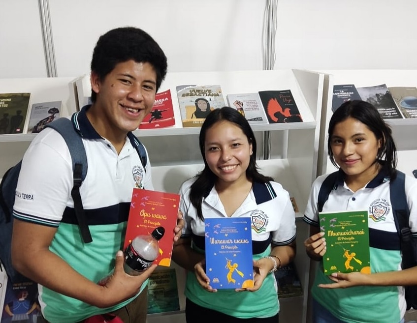 En la Feria del Libro cruceña se presenta la novela corta “El Principito” traducida al guaraní