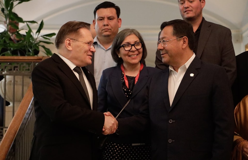 En Rusia Presidente se reúne con la estatal Rosatom y destaca avances en el ámbito nuclear y la industria del litio