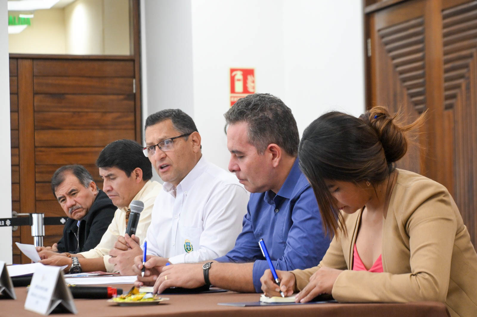 Gobernador de Tarija: Los gobernadores creemos que las reformas a la Ley de Pensiones son necesarias