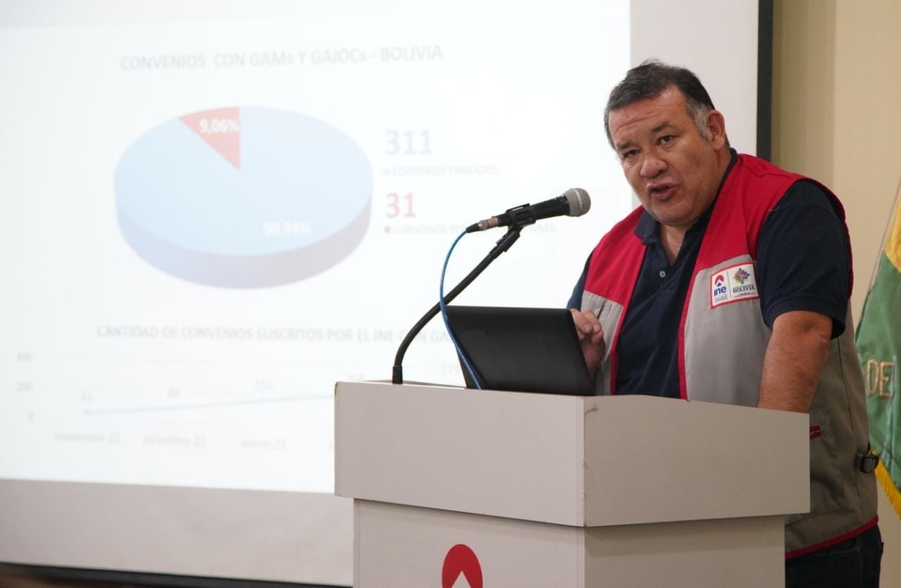 INE llega a acuerdos con comunarios de Villa Tunari, reprocha actitud del asambleísta Irahola