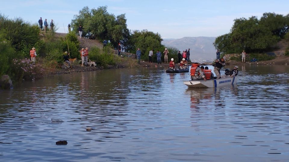 Militares refuerzan búsqueda de niño que cayó a un río en Cochabamba