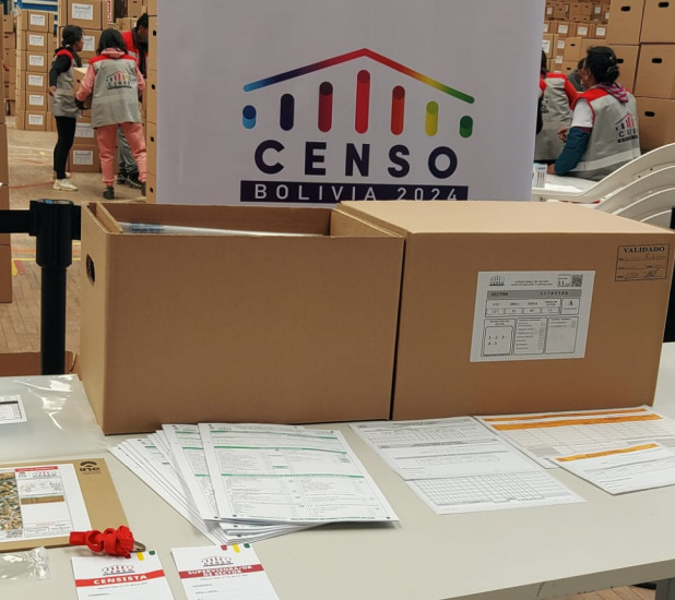 Defensa Civil garantiza transporte aéreo y fluvial para traslado de material y personal del INE para el censo