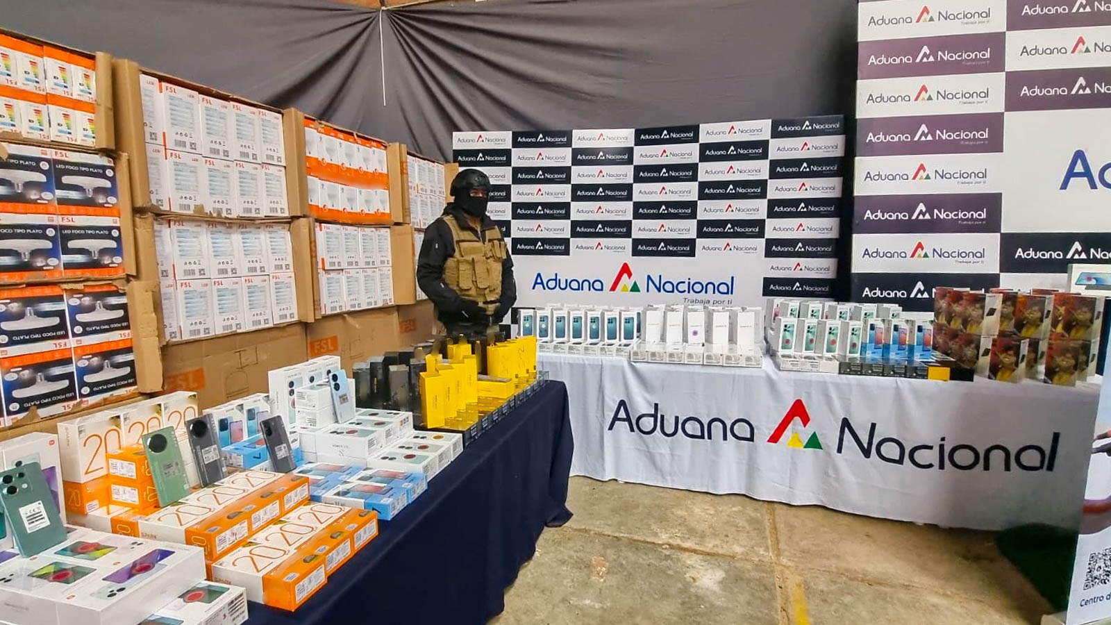 Aduana comisa mercancía de contrabando por más de Bs 7,2 millones en Oruro