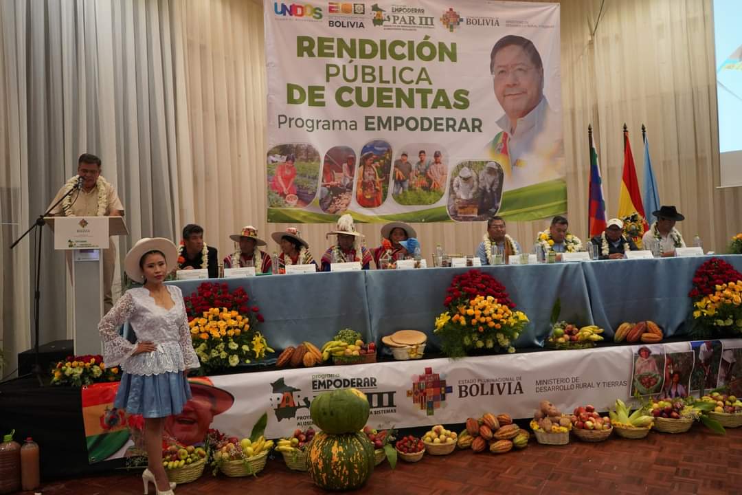 CAF financiará con créditos de $us 100 millones la construcción de puentes y caminos rurales en Bolivia 