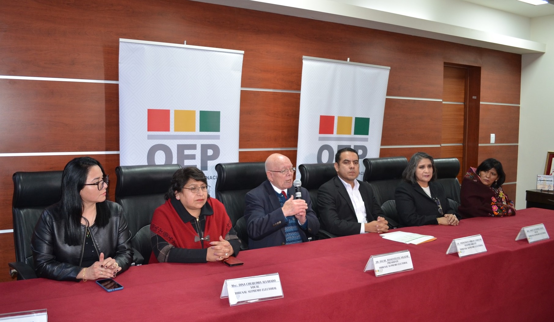 TSE conmina a la dirección nacional del MAS a convocar a congreso en “consenso acreditado” con organizaciones sociales matrices