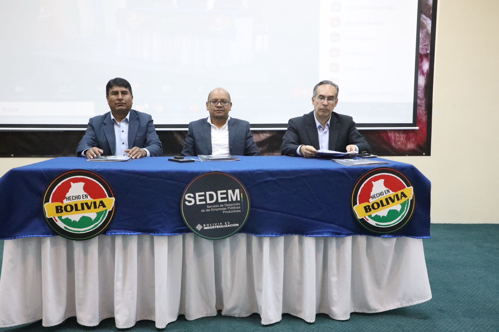 Sedem, Eepaf e IICA buscan fortalecer e innovar políticas para el agro en foro sobre bioinsumos 