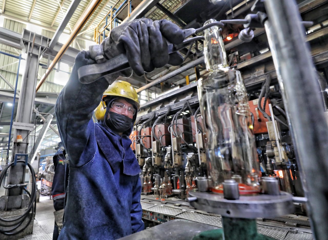 Seis empresas estatales baten récord en ventas y logran Bs 124,5 millones en el primer cuatrimestre