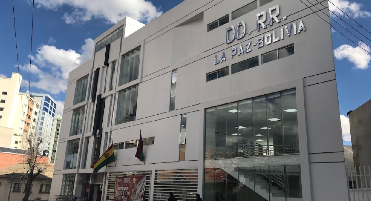 Gobierno anula decreto que autorizaba presupuesto para el Sistema Único de Derechos Reales