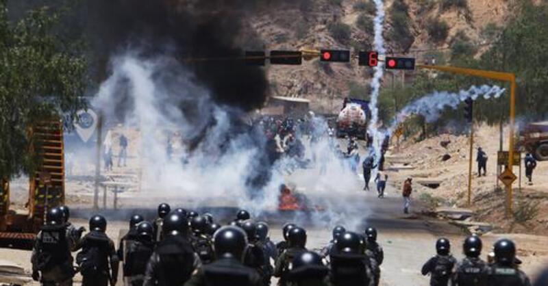 Bloqueo evista deja pérdidas por $us 2.109 millones y amenaza con afectar siembra y producción cárnica