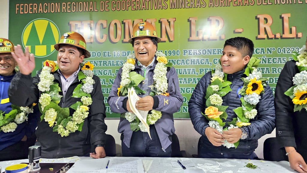 Dirigente cooperativista afín a Morales se queja del precio del mercurio y amenaza con protestas por falta de diésel