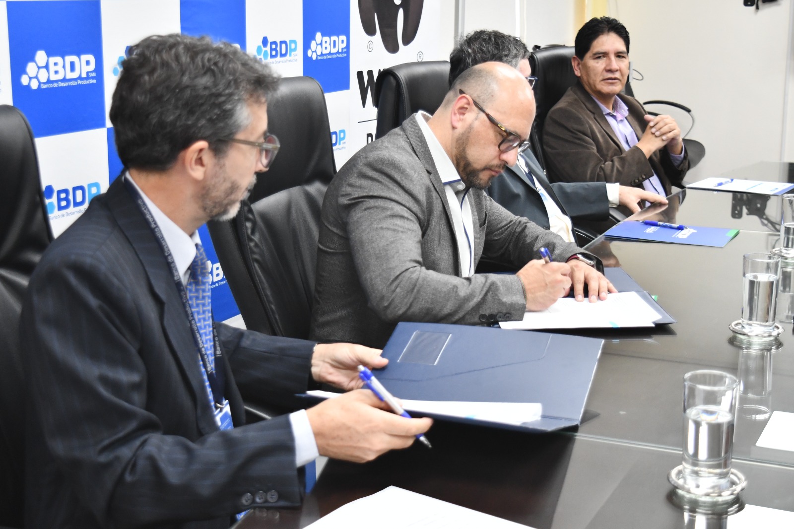 Fondo Mundial y BDP promueven prácticas financieras para impactar positivamente en el medio ambiente