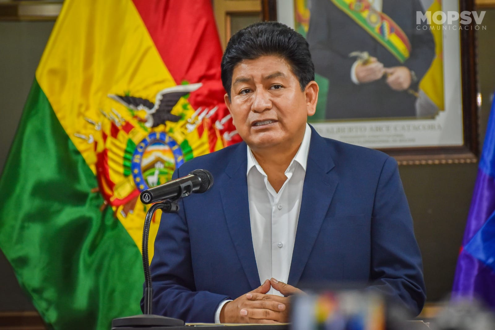 Montaño acusa al diputado Héctor Arce de montar un show para eludir un proceso