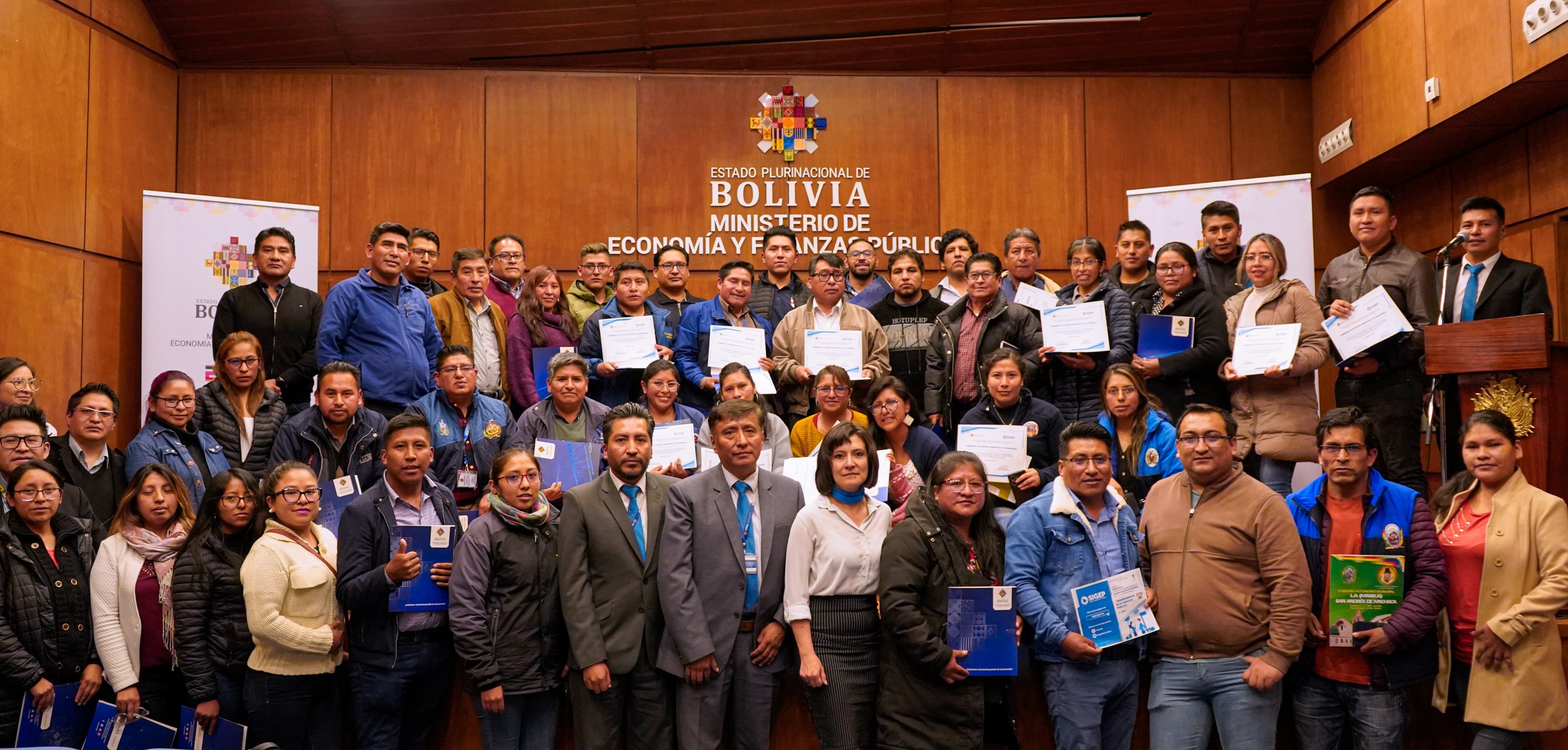 En 224 entidades públicas del nivel central y subgobiernos se moderniza la gestión de recursos humanos