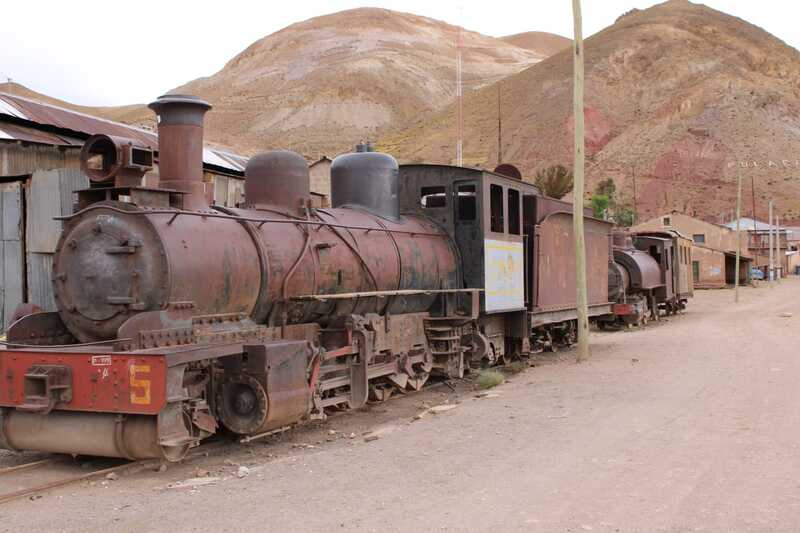 Pulacayo se convierte con sus trenes de hace más de 140 años en una ruta turística con destino al Salar de Uyuni