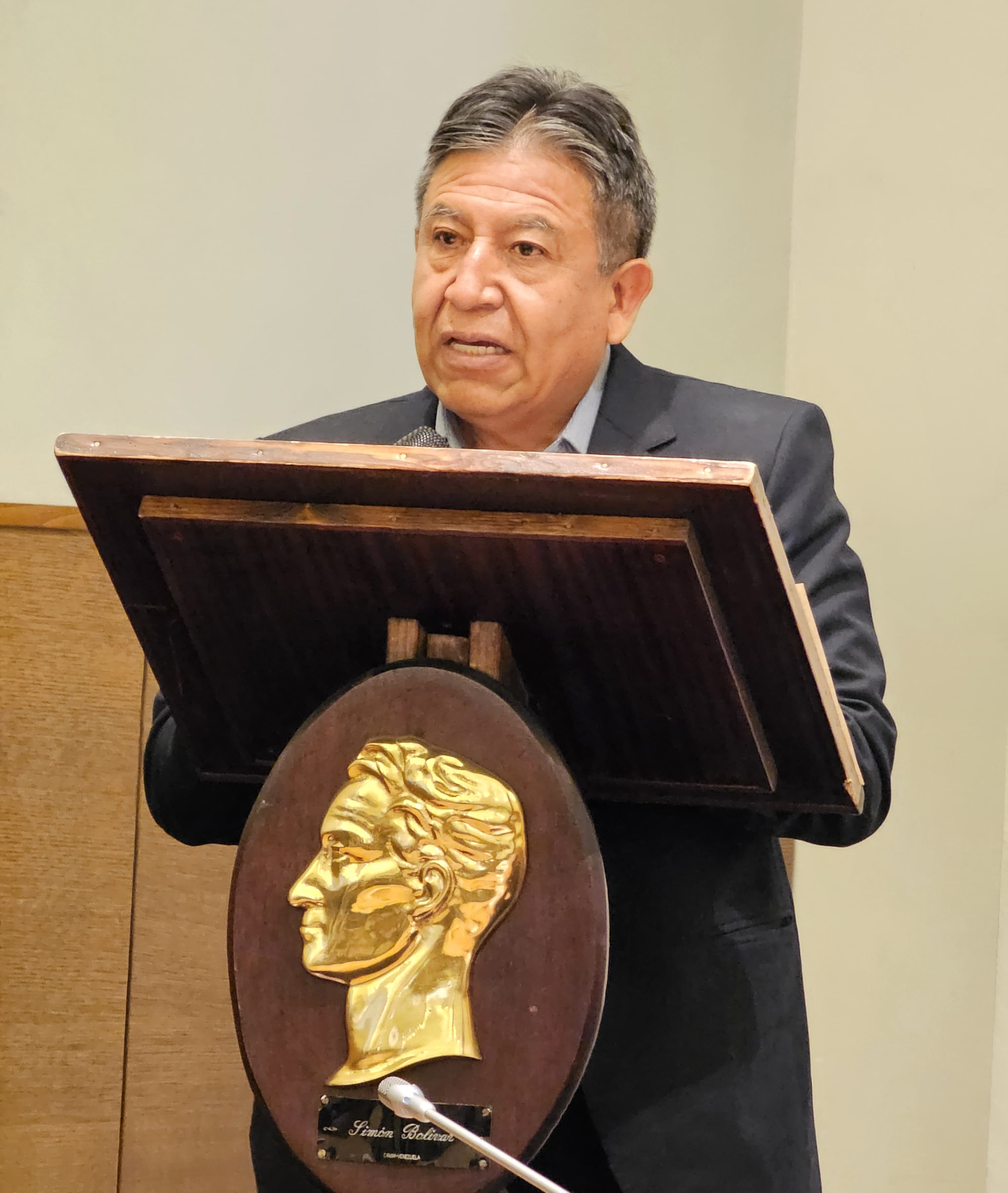 Vicepresidente denuncia que la "inquisición del Santo Carbono" no resolverá los problemas generados por el capitalismo