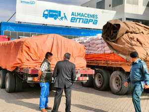 Entregan a Emapa 2.000 quintales de maíz y 580 quintales de azúcar incautados al contrabando