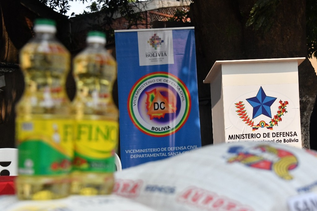 Envían cerca de 15 toneladas de ayuda humanitaria para damnificados por incendios en Beni