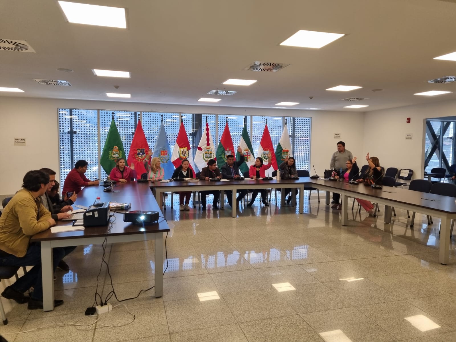 Comisión aprueba nómina de 10 seleccionados para la designación del Fiscal General