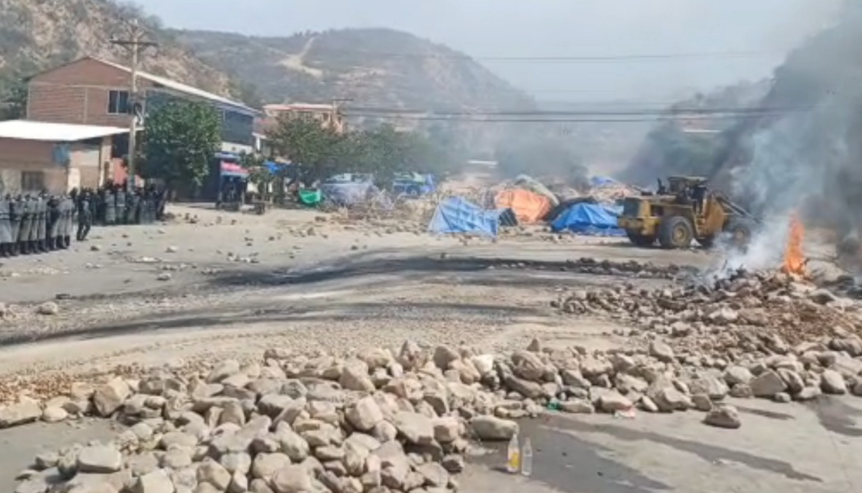 Denuncian agresiones a periodistas durante operativo en Parotani y exigen investigación 