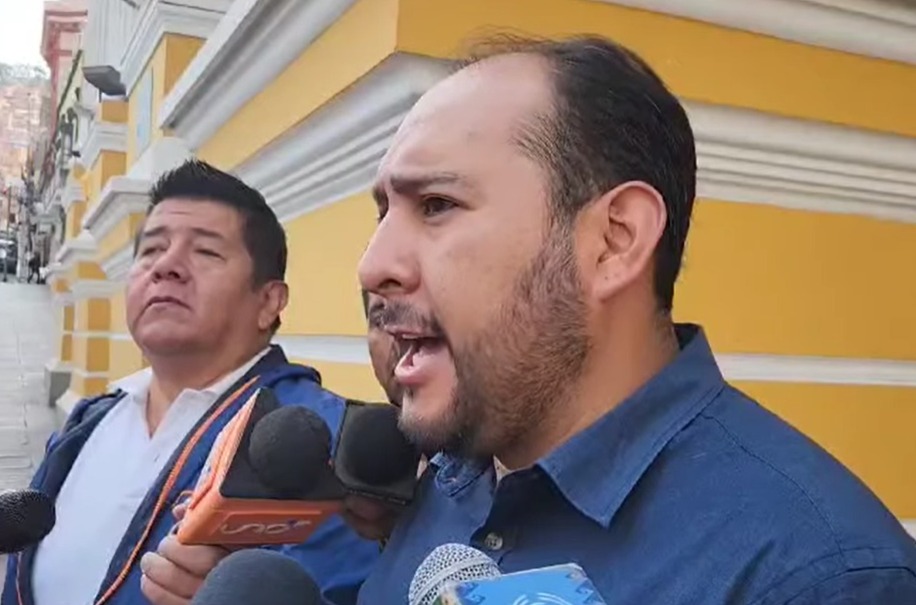 Descartan orden de aprehensión a Evo Morales y llaman a investigar posible “autoatentado”