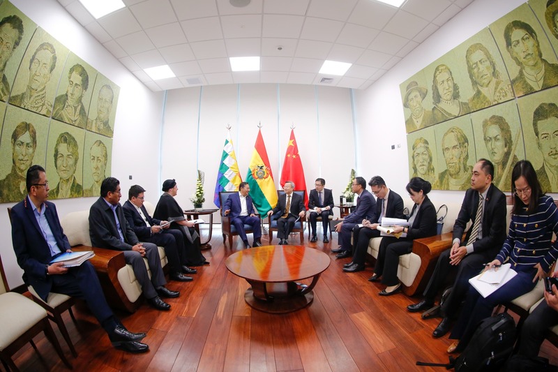 Bolivia y China avanzan en agenda sobre exportaciones, inversiones, litio y BRICS