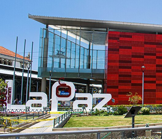 Abandonan a recién nacido en instalaciones de la Línea Roja del teleférico