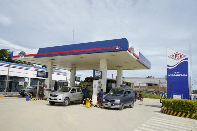 Empieza comercialización de la gasolina Ultra Premium 100 a un costo de Bs 6,71 el litro