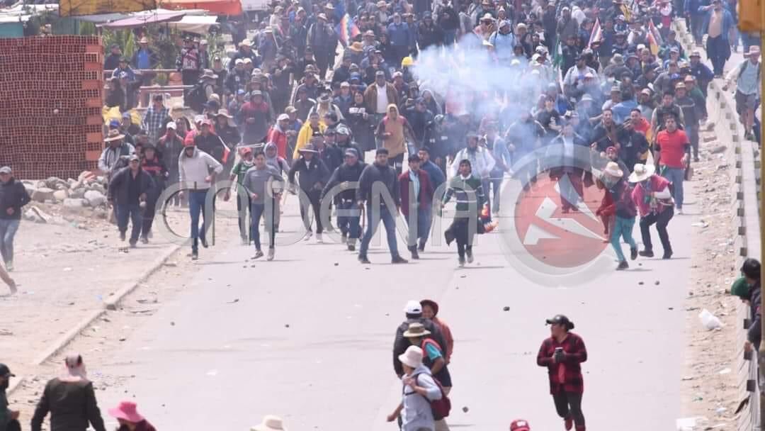 Reportan al menos 8 heridos en cabildo en defensa de la democracia en Ventilla 