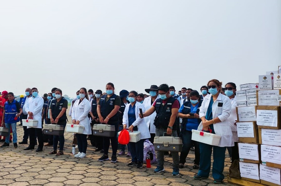 Nuevas brigadas médicas, 15 ambulancias y 1,5 t de medicamentos refuerzan atención en zonas afectadas por incendios