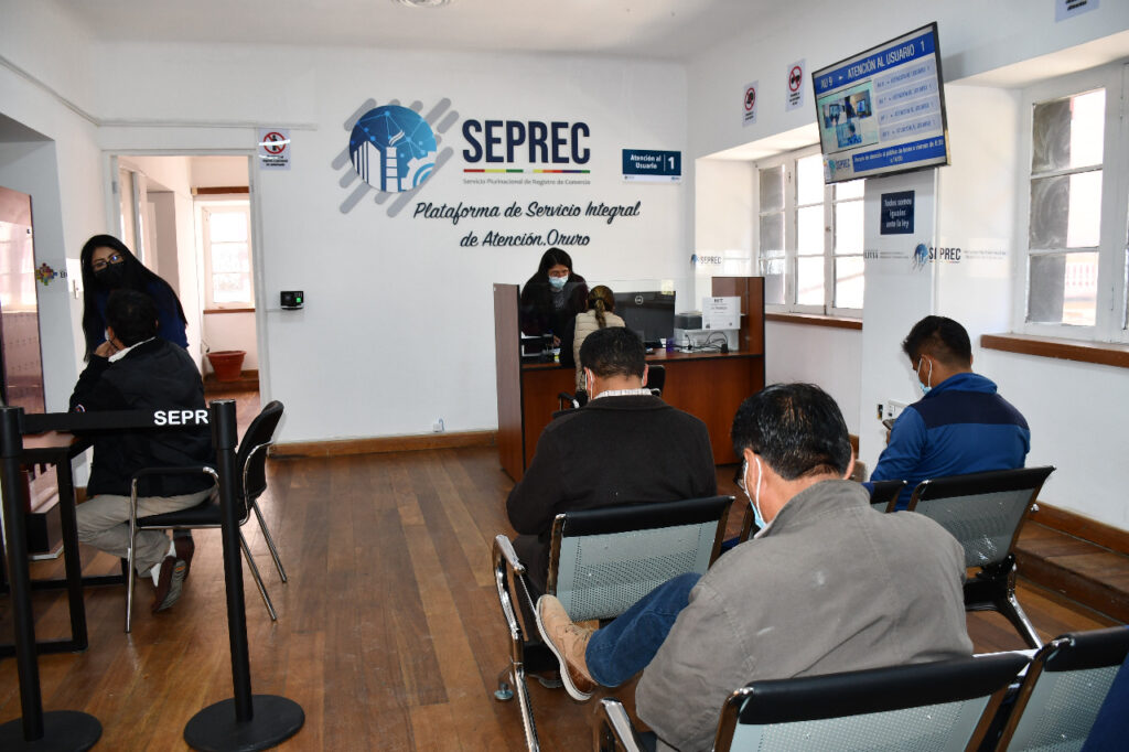 Base empresarial de Bolivia se robustece con 46.150 nuevas unidades económicas en 3 años de operaciones del Seprec