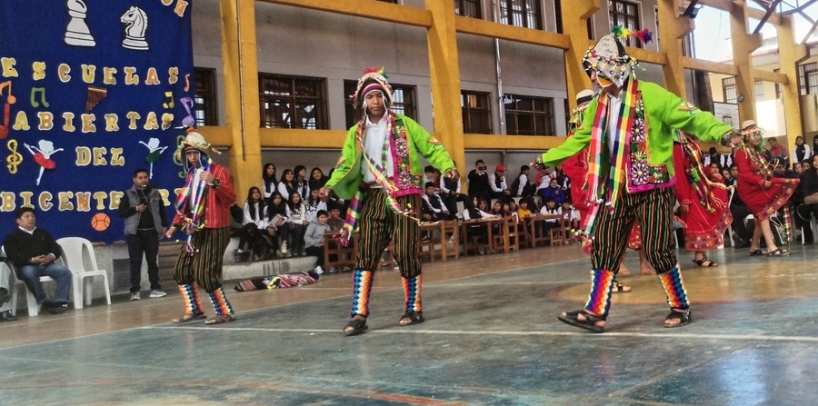 Inauguran las “Escuelas Abiertas del Bicentenario” con la participación de 16 unidades educativas