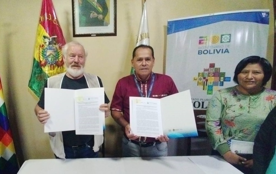 Firman convenio para capacitar y certificar competencias a estudiantes en Pando