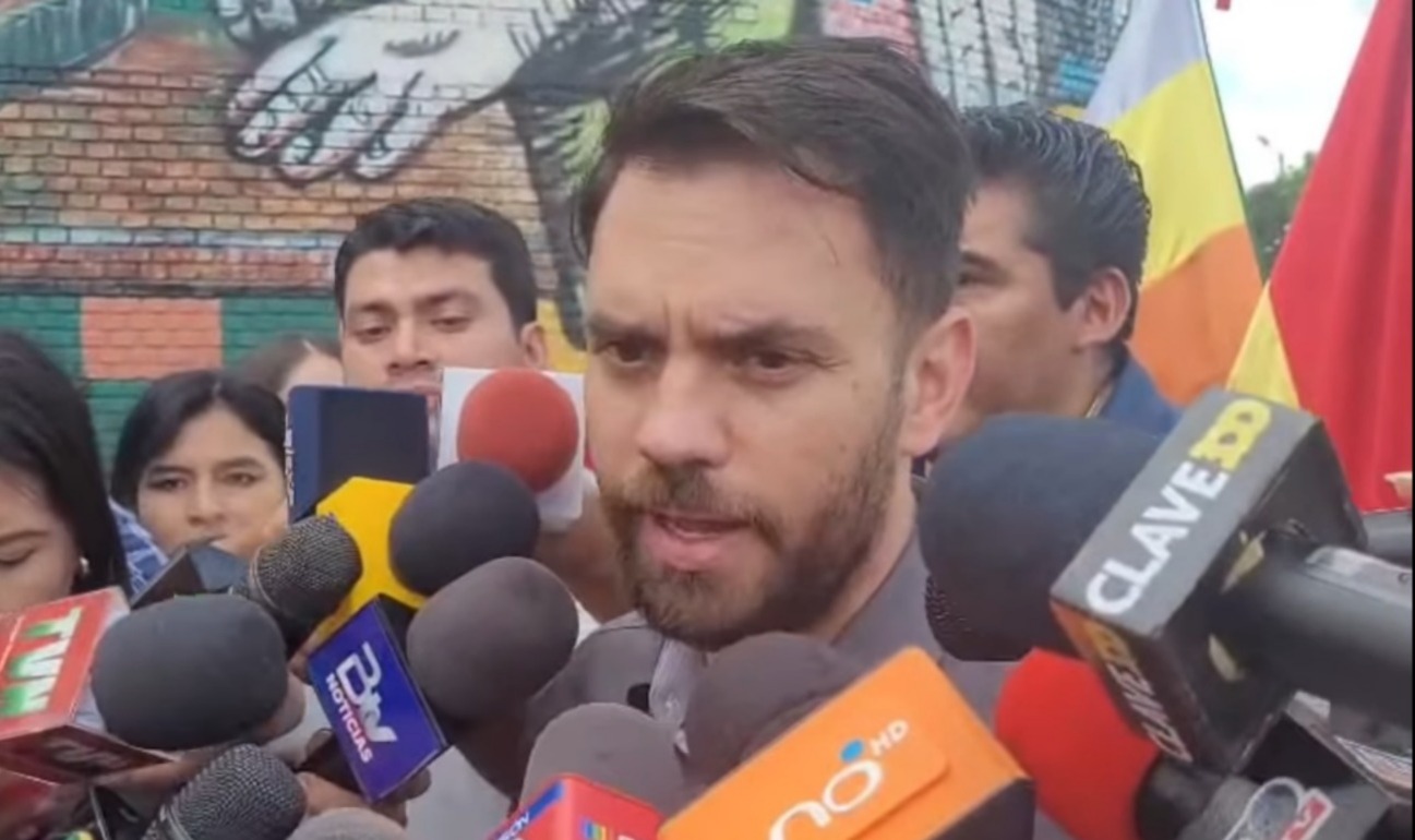 Ministro Del Castillo descarta aprehensión de Jaime Dunn u otros mencionados en el gabinete del exgeneral Zúñiga