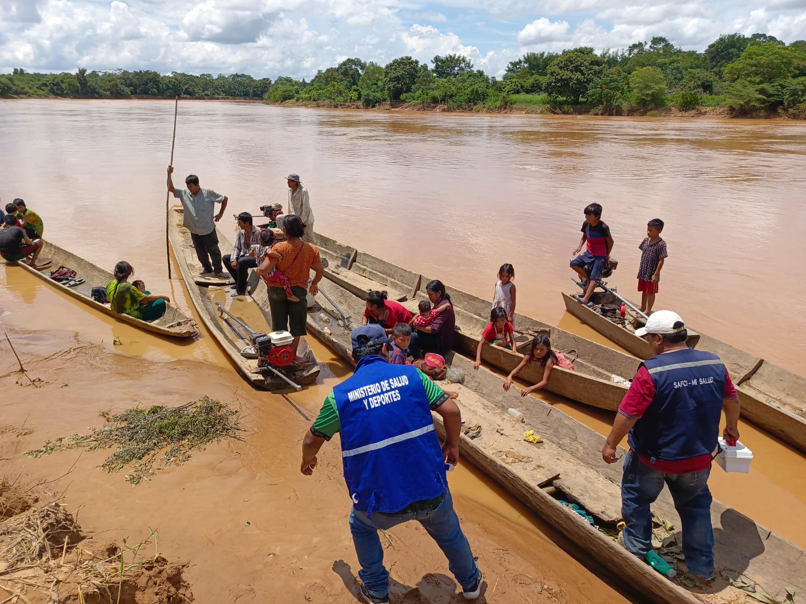 Las atenciones en salud no paran los fines de semana, hasta este domingo se registran 5.175 en zonas de desastre