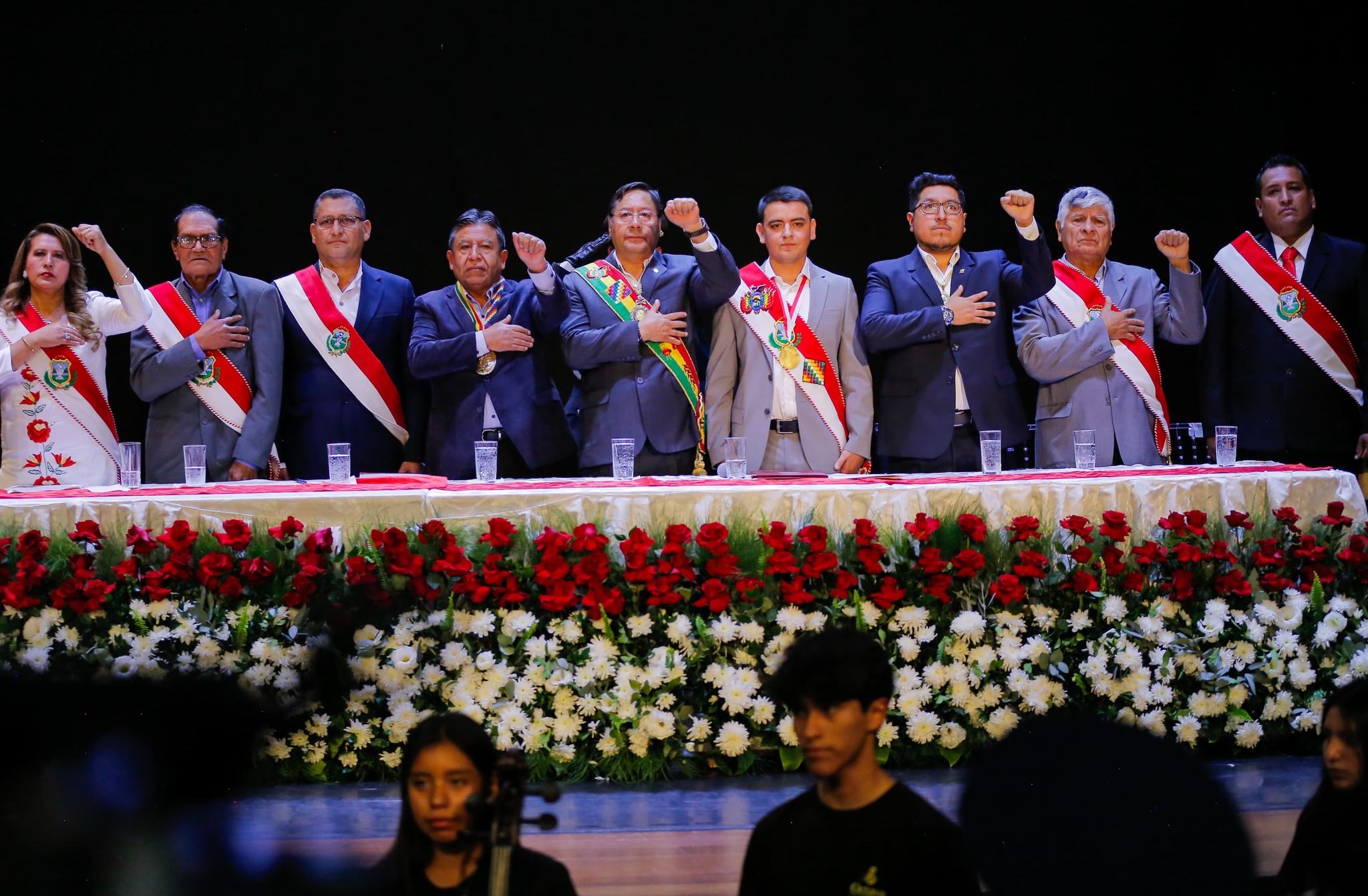 Arce garantiza $us 50 millones para la planta de tratamiento de aguas servidas en Tarija y anuncia paquete de obras