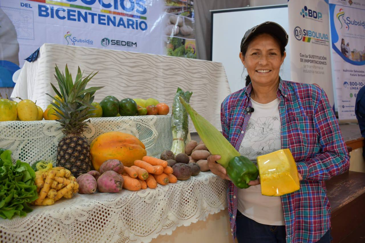 Más de Bs 43 millones en intenciones de negocios dejó la Ronda del Bicentenario en Tarija. Foto: Sedem