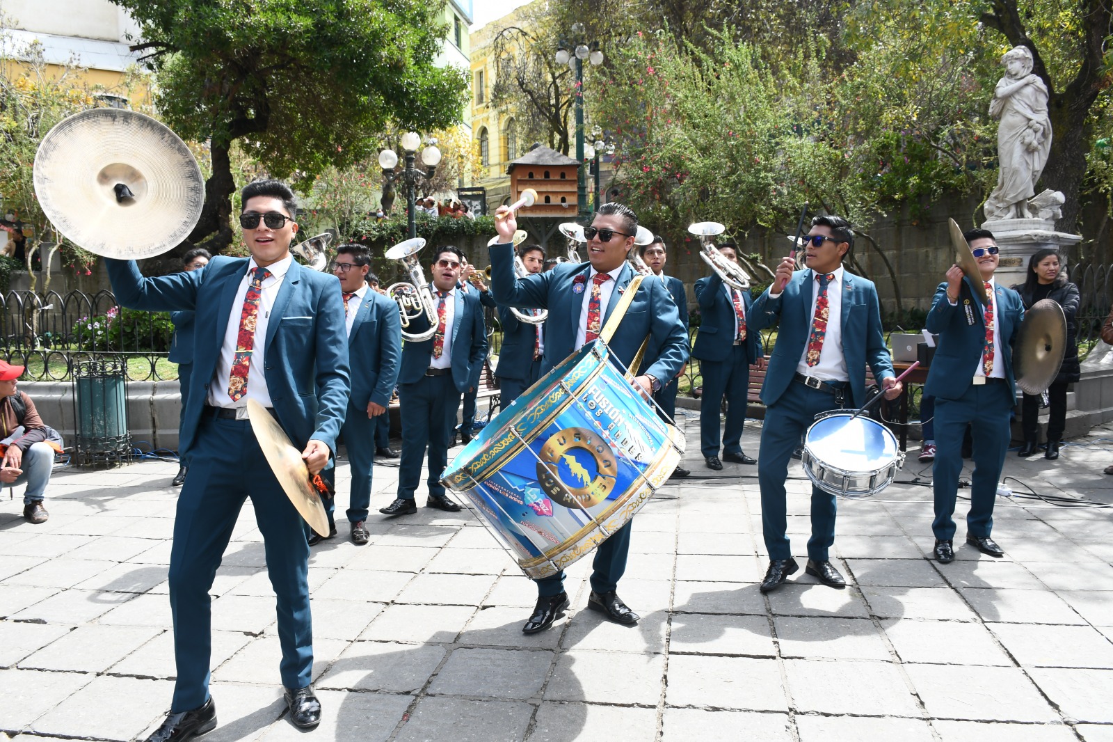 Convocan a participar en la Tarqueada más grande del mundo y los concursos de bandas de Bronce y Danzas