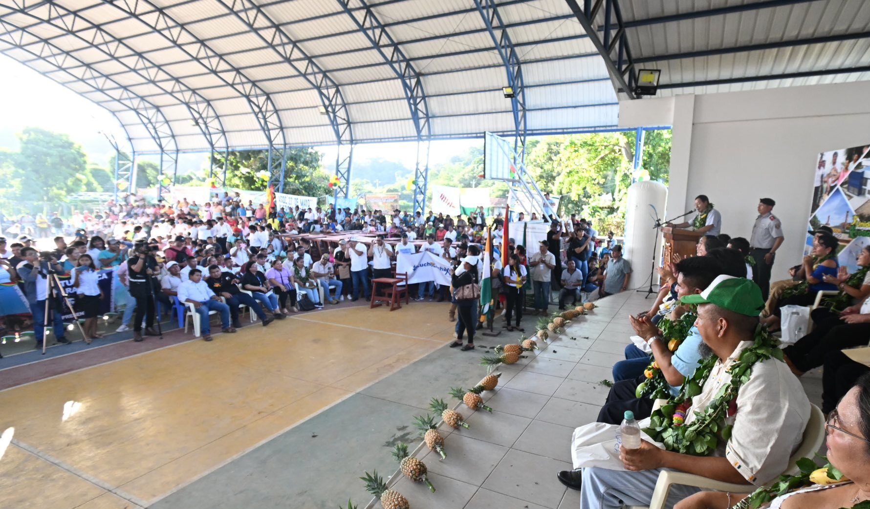 En Guarayos entregan moderna unidad educativa y equipamiento por Bs 5,8 millones