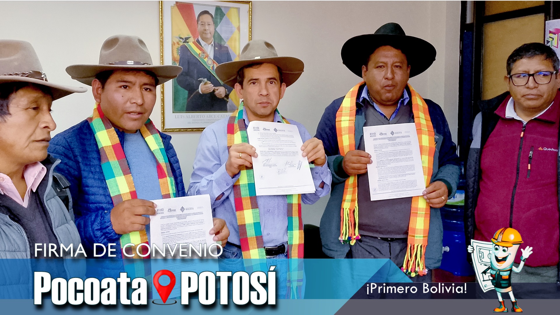 Firma de convenio intergubernamental UPRE - Municipio de Pocoata (Potosí), para la construcción de un puente vehicular. Foto: UPRE