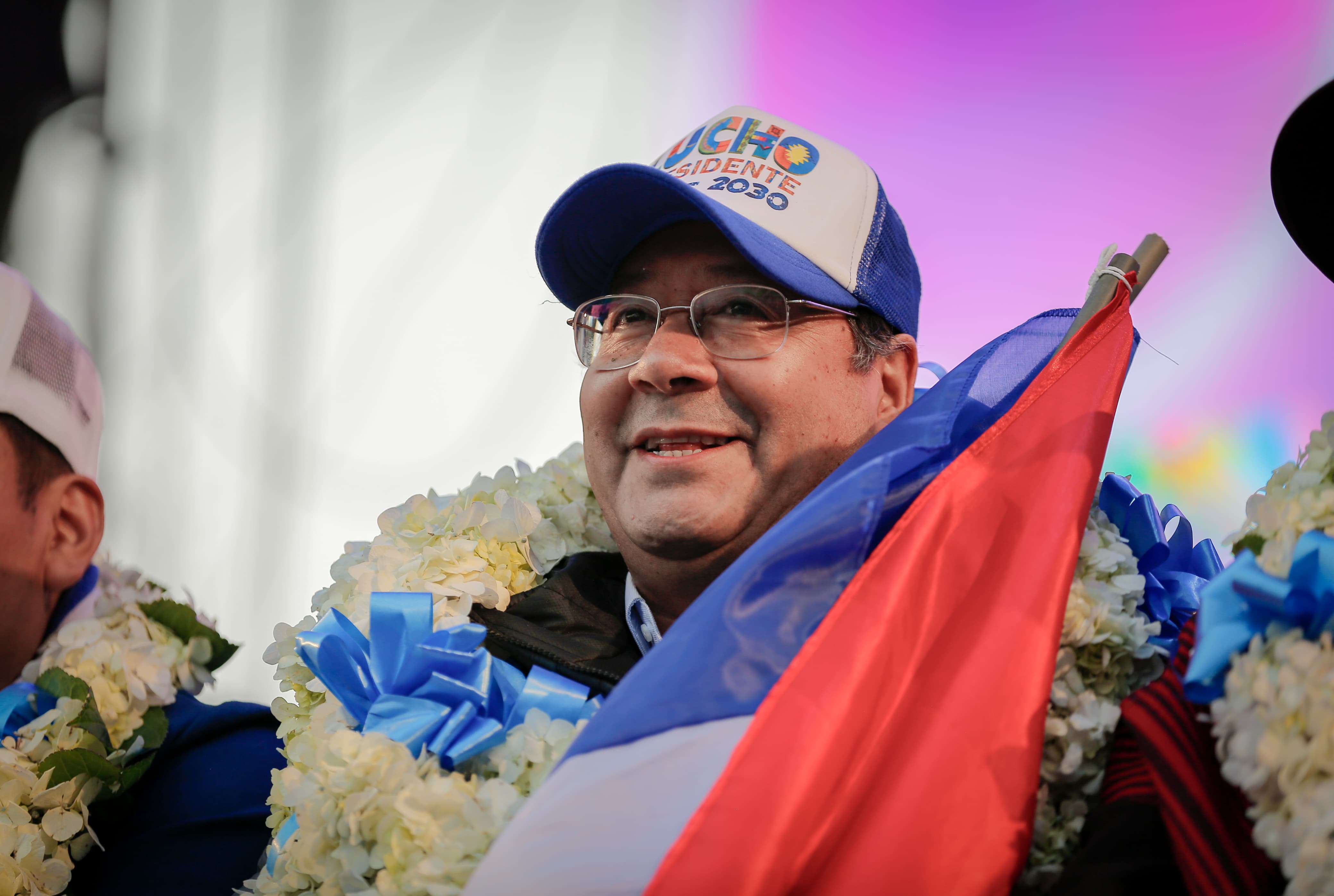 Arce asegura que consolidará la industrialización y descarta acudir al FMI y a EEUU tras ser proclamado candidato presidencial