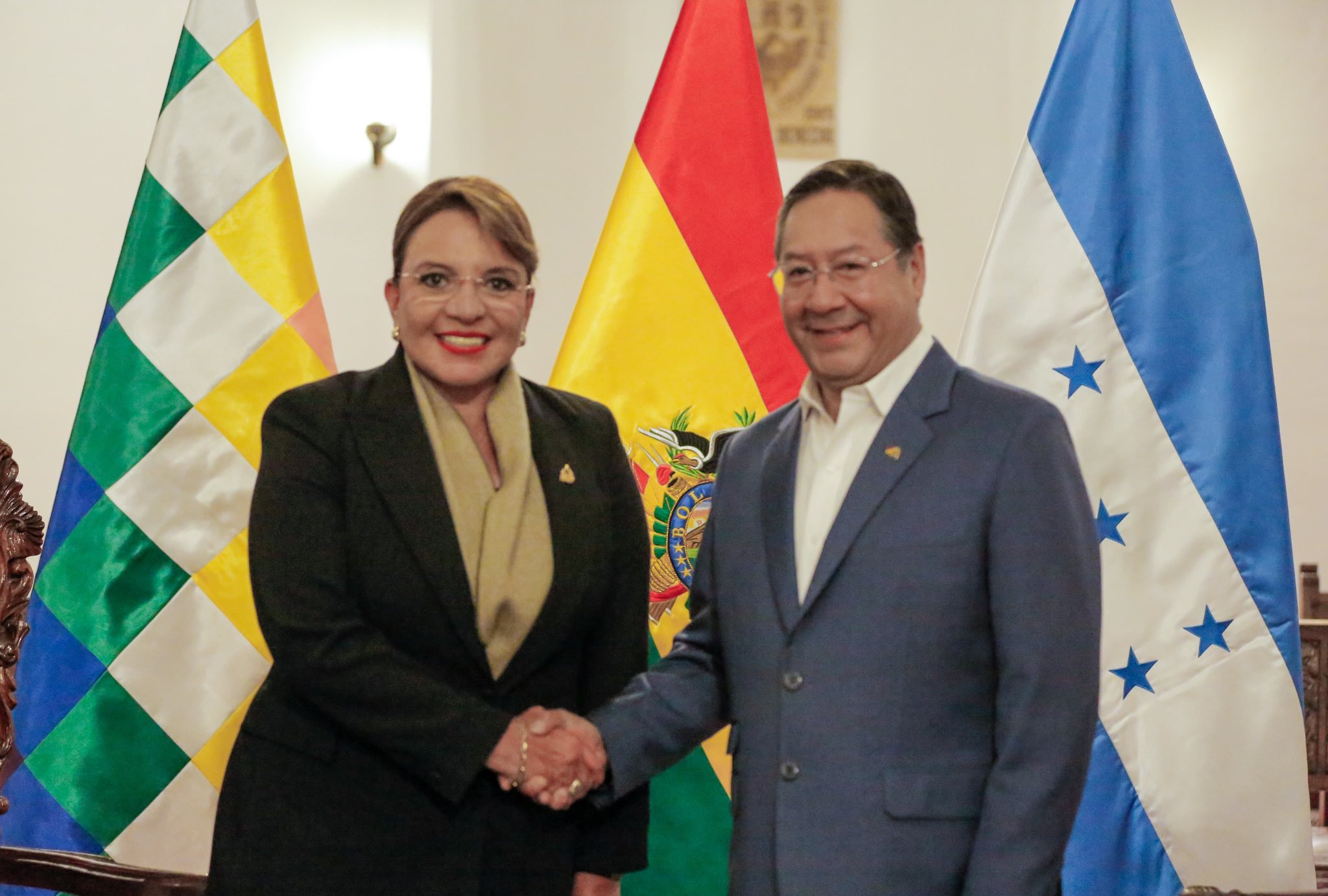 En el Bicentenario presidentes de Honduras y Bolivia reafirman lazos de amistad y cooperación mutua