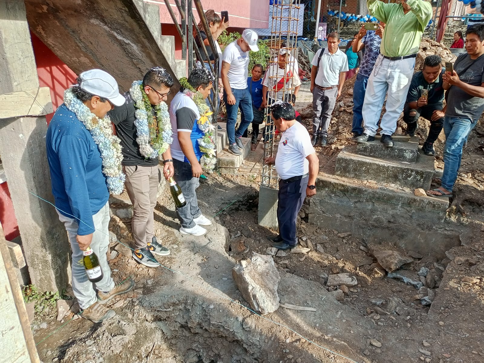 Yanacachi, Irupana y Cajuata inician 3 proyectos de infraestructura por más de Bs 1,9 millones 