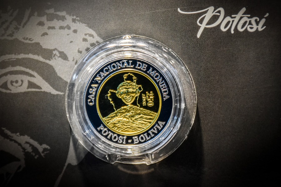 Presentan la moneda conmemorativa por los 250 años de la Casa Nacional de Moneda con identidad potosina