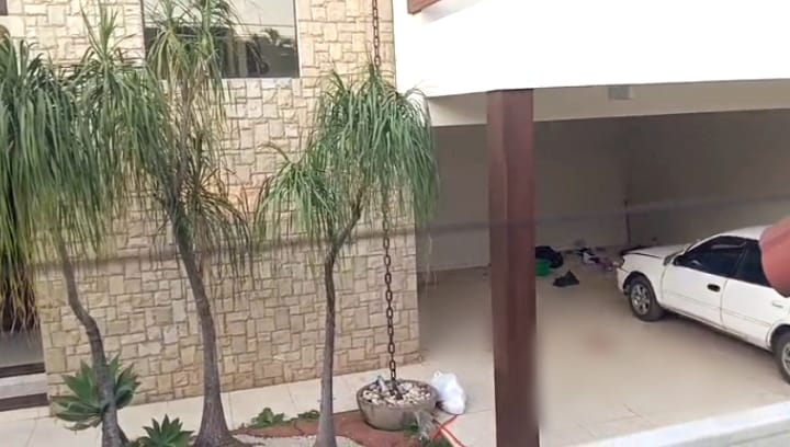 Aprehenden a tres personas con fines investigativos por triple asesinato en Santa Cruz