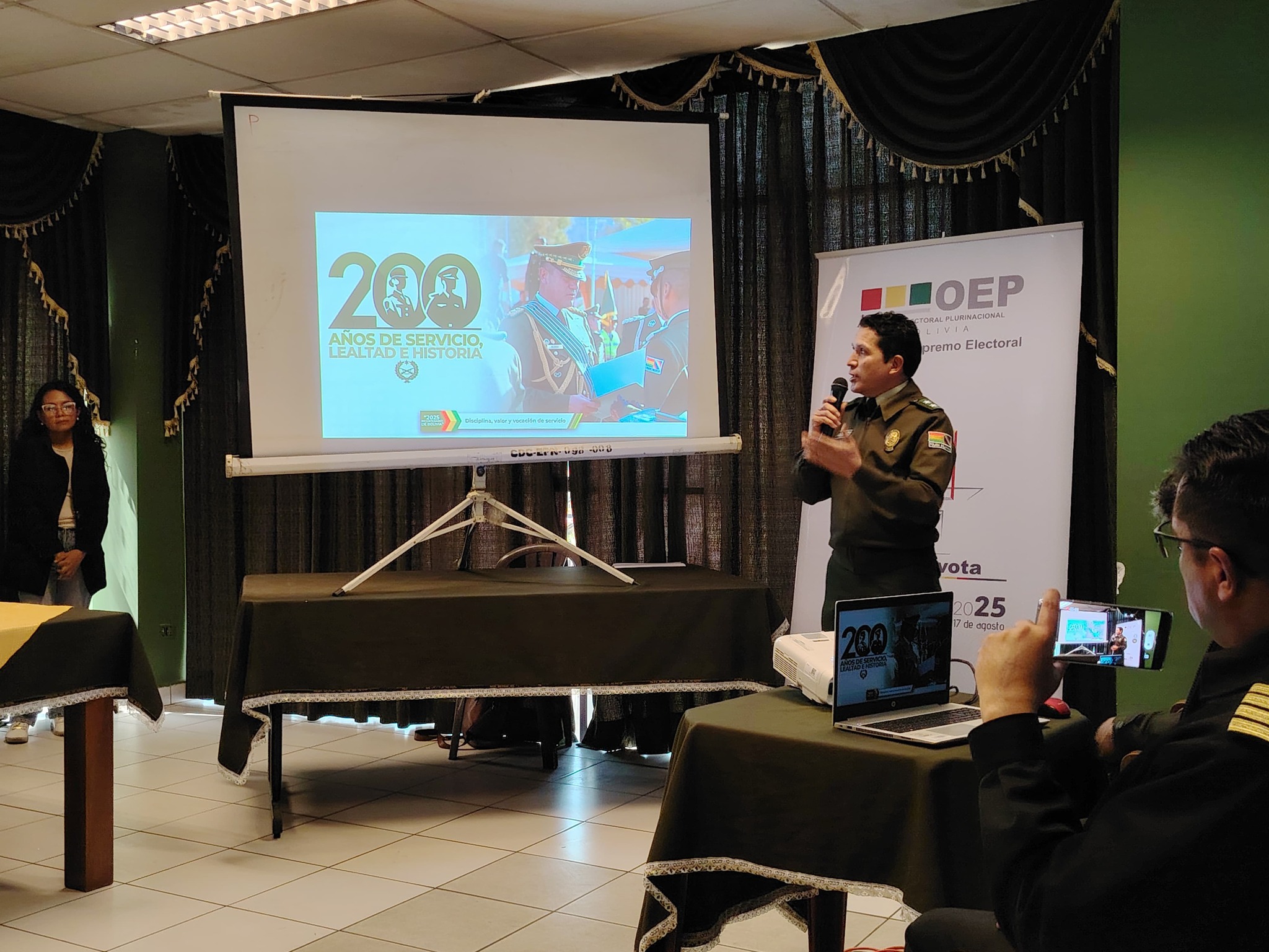 Policía desplegará 4.400 efectivos en Cochabamba para garantizar seguridad en las elecciones