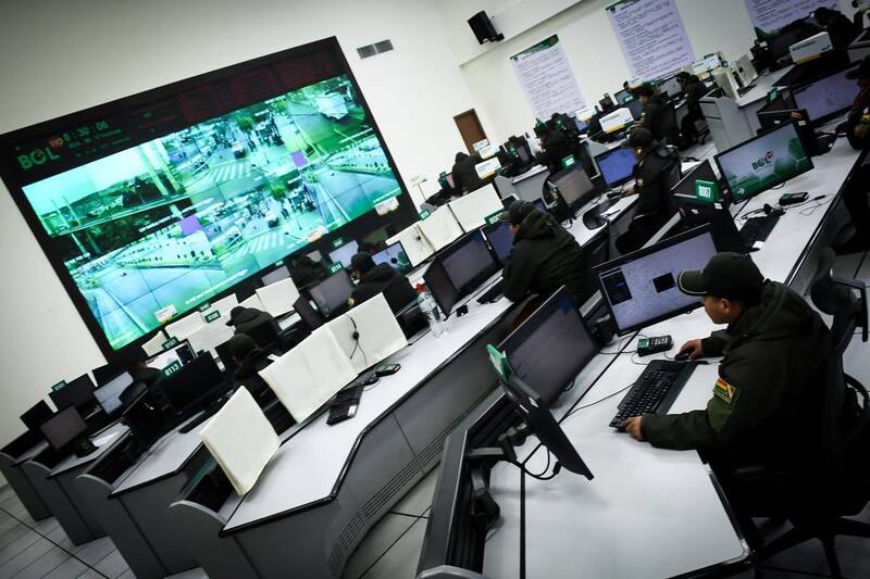 Sala de Crisis Nacional monitorea el desarrollo electoral con despliegue policial y tecnología en tiempo real