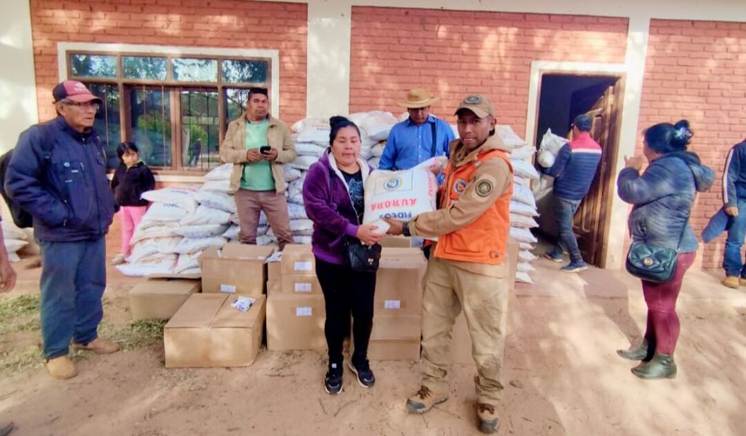 Arce compromete trabajar hasta el último día de su mandato e informa de entrega de ayuda humanitaria