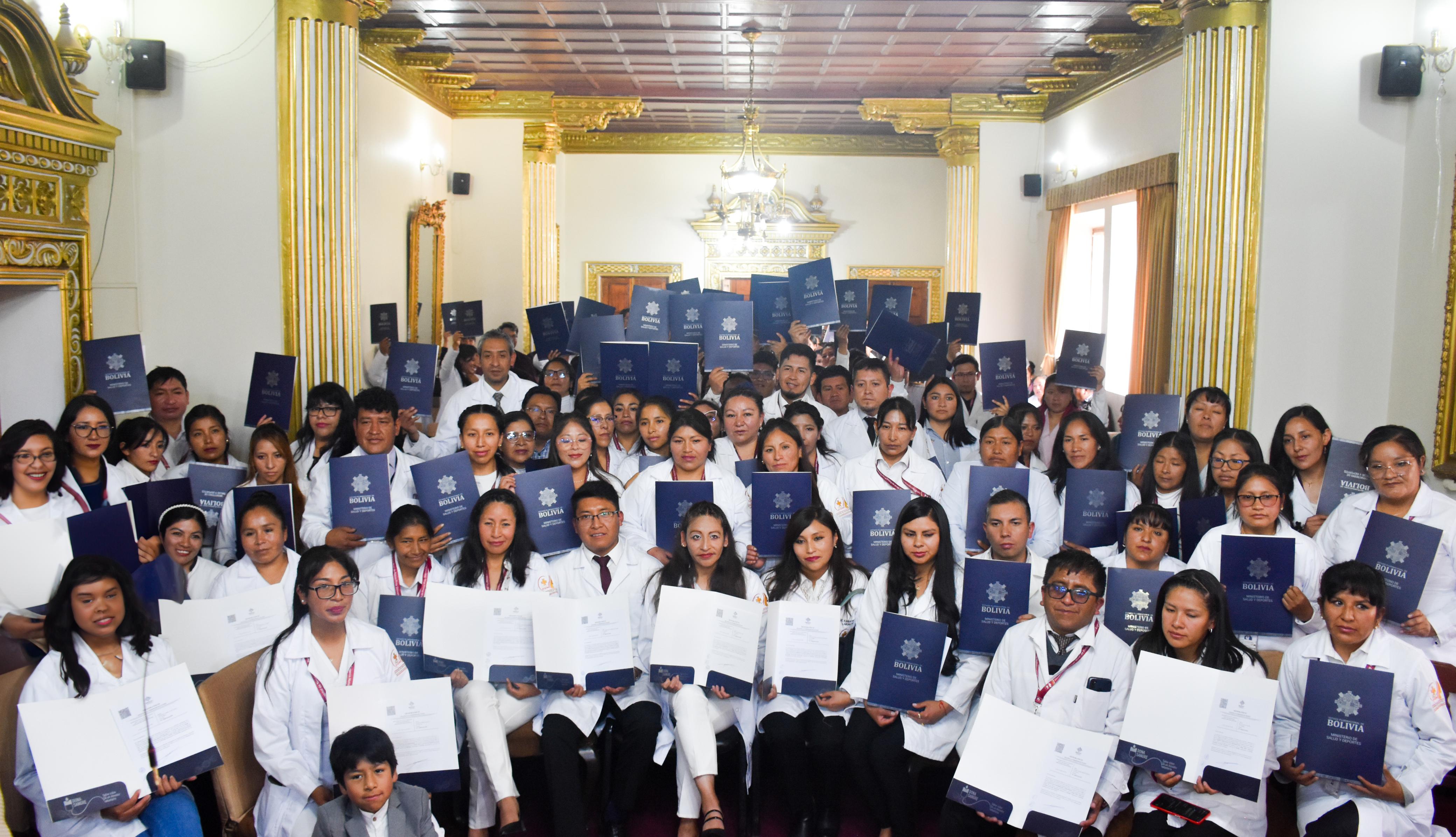 Hospital Natalini de Tercer Nivel en Potosí se fortalece con 137 ítems de subespecialistas y especialistas